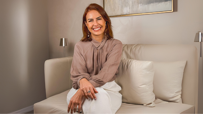 Entenda com a Dra. Thaline Neves como a curiosidade científica levou à criação da radiologia, transformando o diagnóstico por imagem.