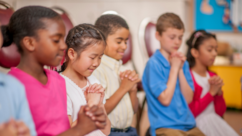 Em “Catequese como base da fé: Conheça a formação, vivência e missão na Igreja”, Jose Eduardo De Oliveira e Silva destaca a importância de formar discípulos firmes e comprometidos.