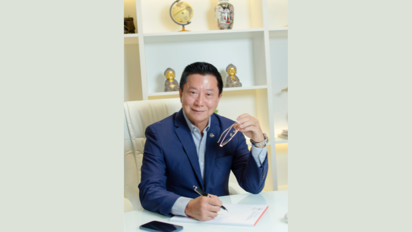 Milton Seigi Hayashi explica o que é a blefaroplastia, suas indicações e como ocorre a recuperação.